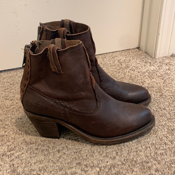 Frye Shoes - Frye brown leather ankle bootie wood stacked heel boots 6.5
